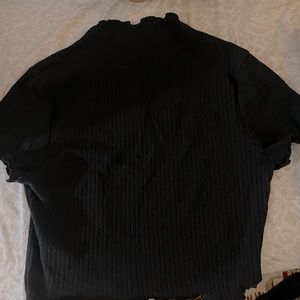 turtle neck crop top